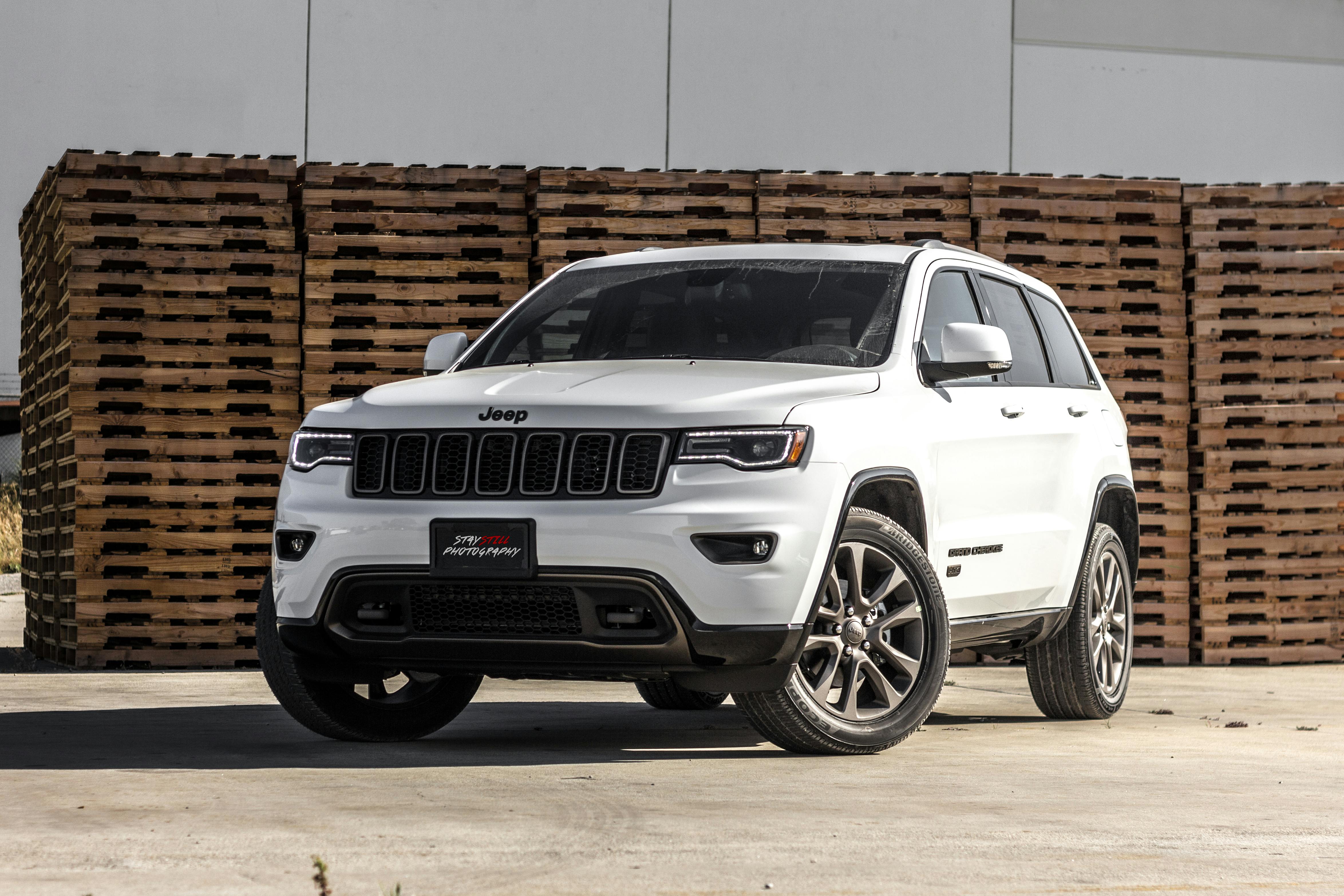 SUV